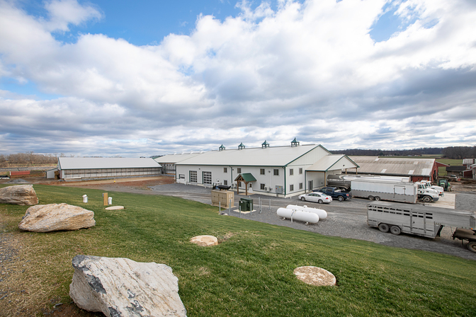 E6 Milking Parlor E6 Milking Parlor